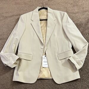 Zara Classic Cream Blazer-38R